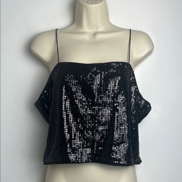 Piombo Tops - NEW Piombo Women's Size Large Black Sequin Crop Top Dark Glam Slinky Chic